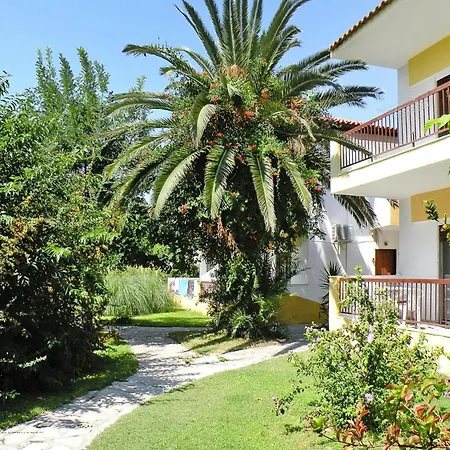 In Foura With A Balcony Or Terrace *
