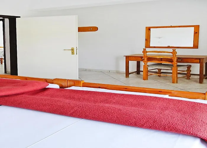 In Foura With A Balcony Or Terrace フォルカ