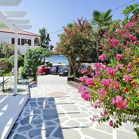 In Foura With A Balcony Or Terrace Daire *