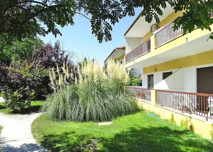 In Foura With A Balcony Or Terrace Апартаменты *