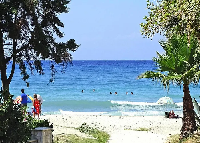 In Foura With A Balcony Or Terrace *